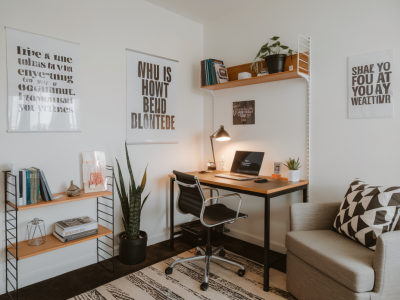 Comment transformer une chambre d'hôtel ikea en bureau nomade pour une semaine